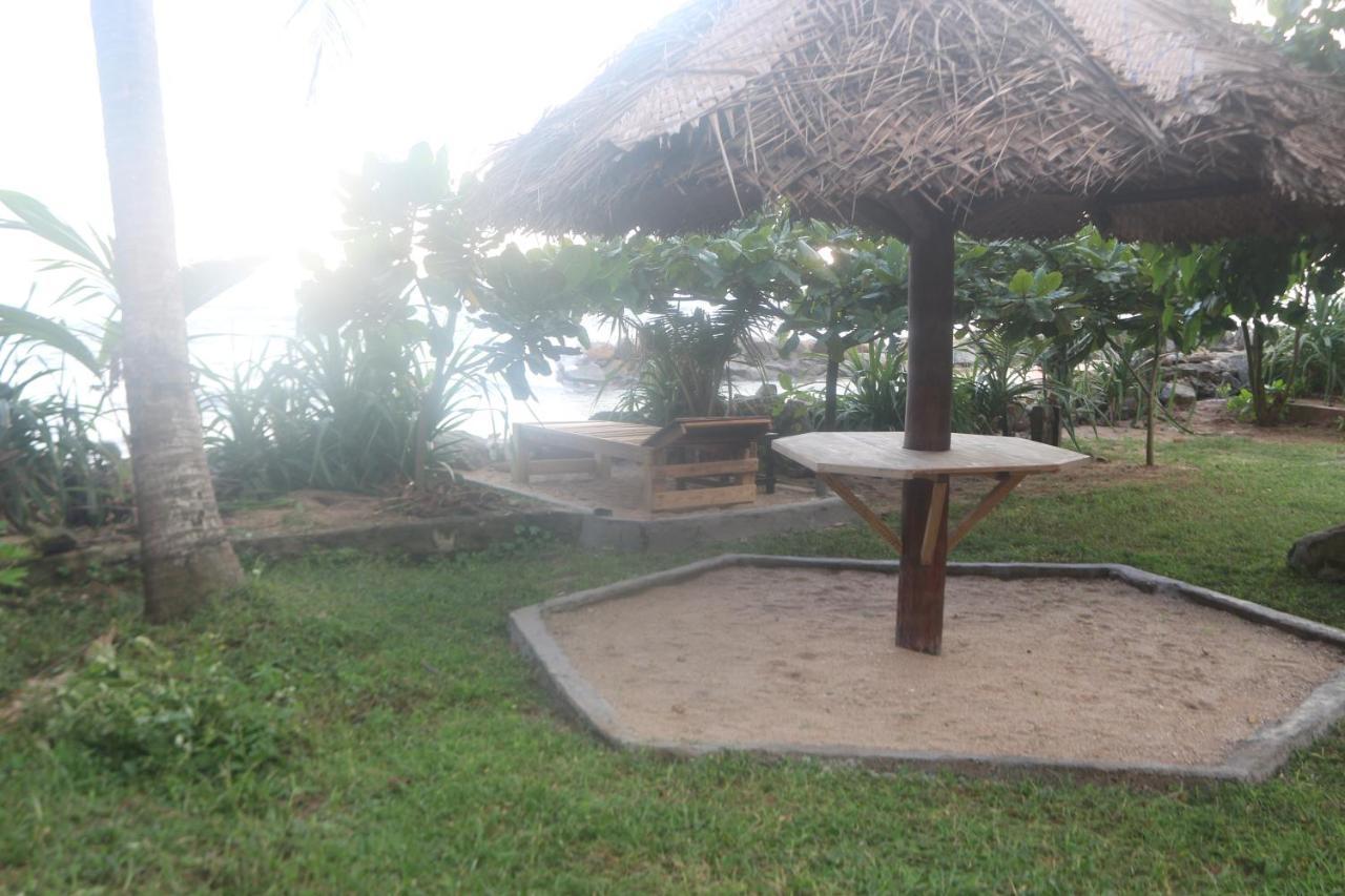 Hotel Beach Rip Rap Cabana And Guest Galle Exteriér fotografie